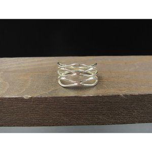 Size 7.5 Sterling Silver Cool Connecting Pattern Band Ring Vintage Statement